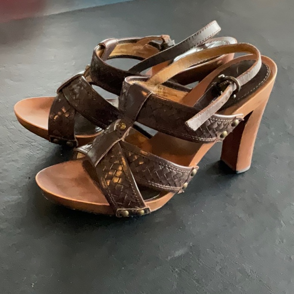 Brown Strappy Women's Heels